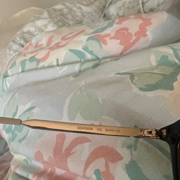 Gucci sunglasses - Picture 3 of 6